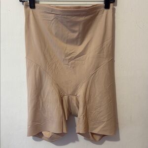 Seamless Tan Shapewear Shorts